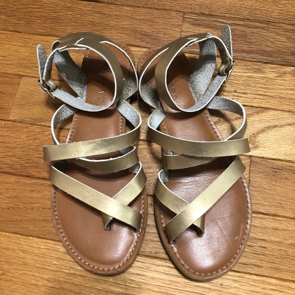 Strappy Gold Sandals - Picture 4 of 4